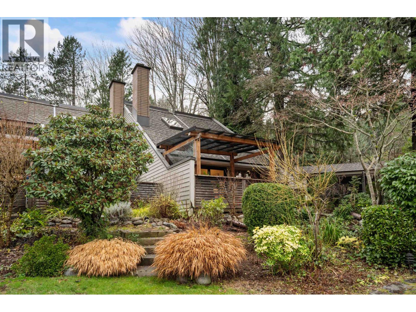 25 4957 MARINE DRIVE, West Vancouver