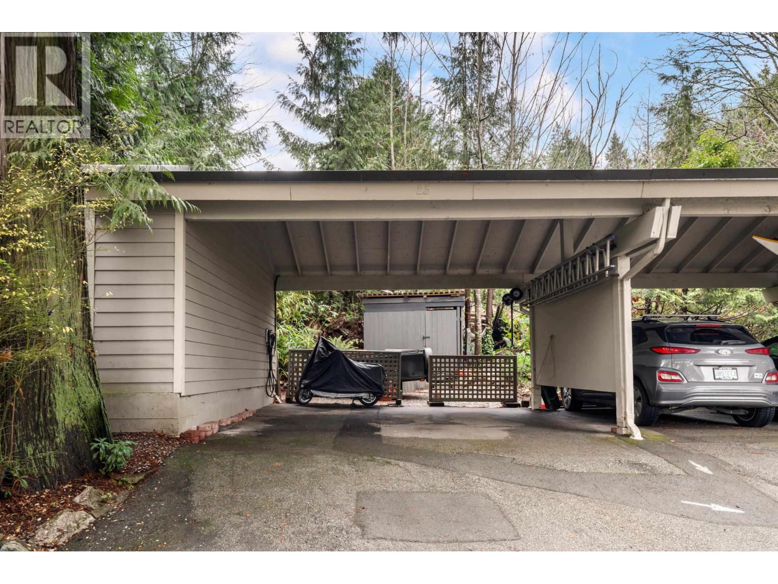 25 4957 MARINE DRIVE, West Vancouver