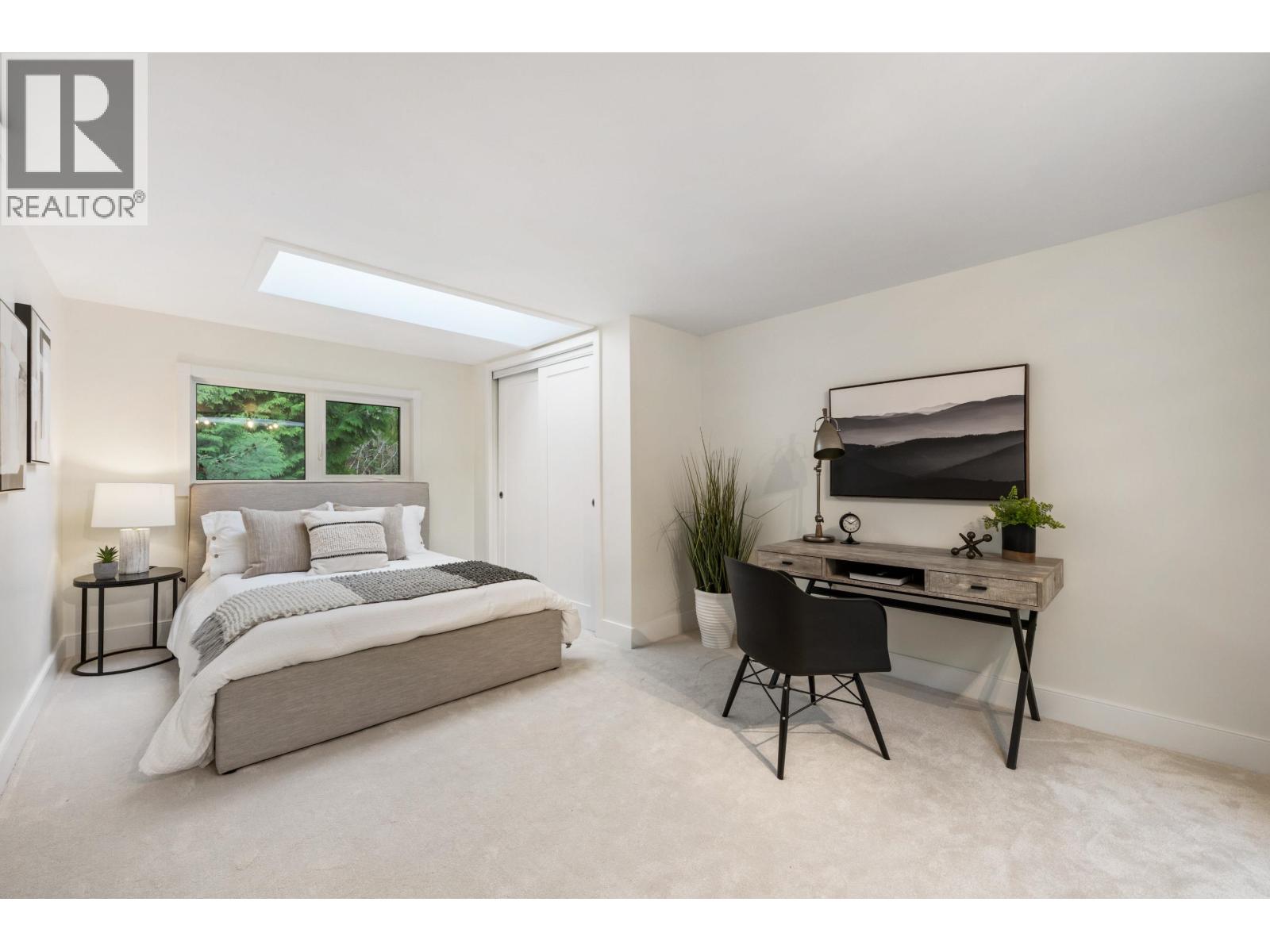 25 4957 MARINE DRIVE, West Vancouver