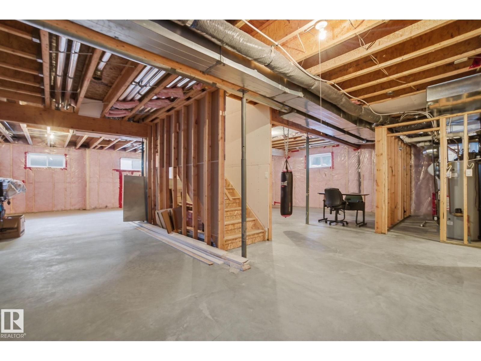 647 FRASER VISTA VS NW, Edmonton