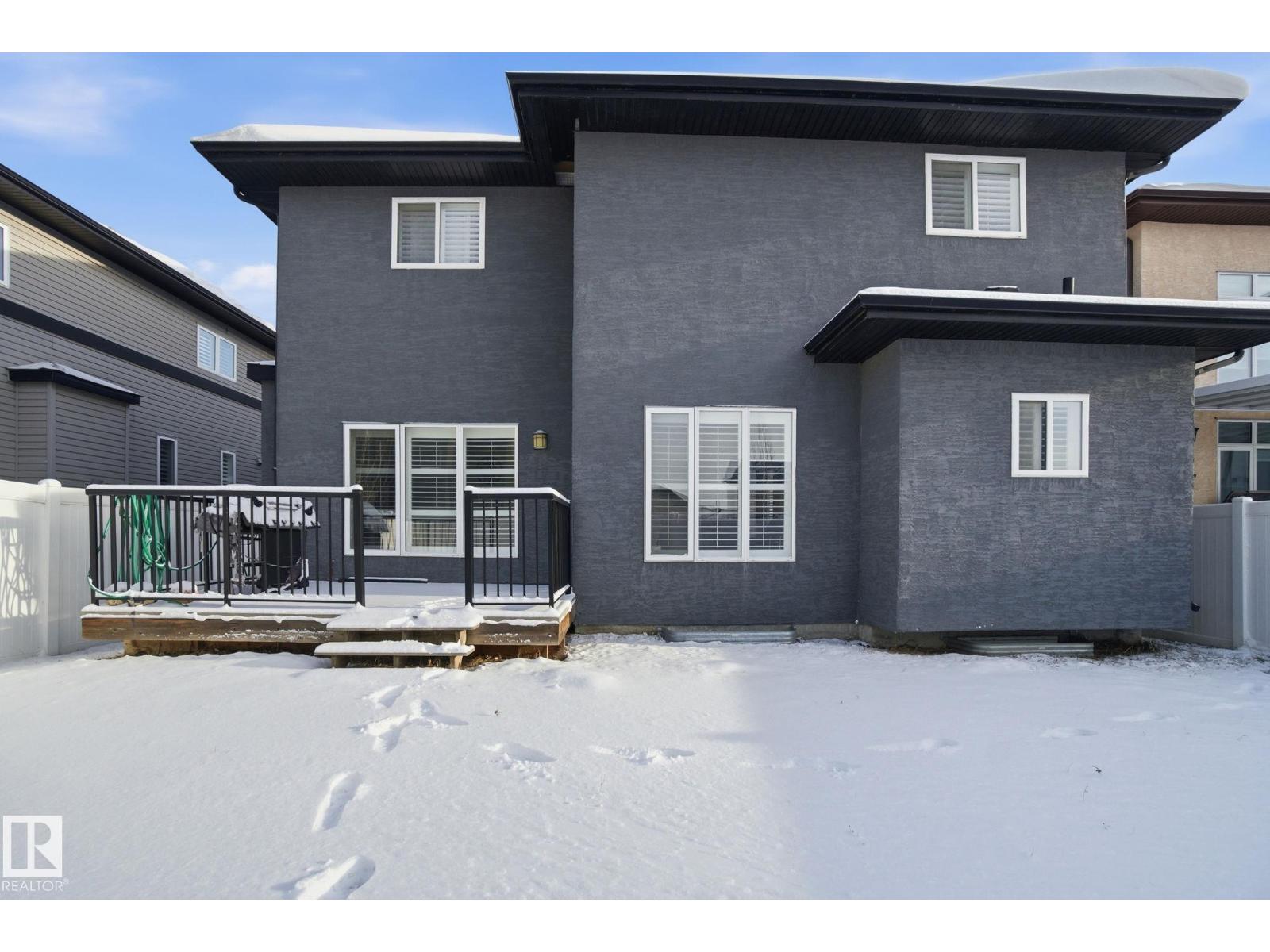 647 FRASER VISTA VS NW, Edmonton