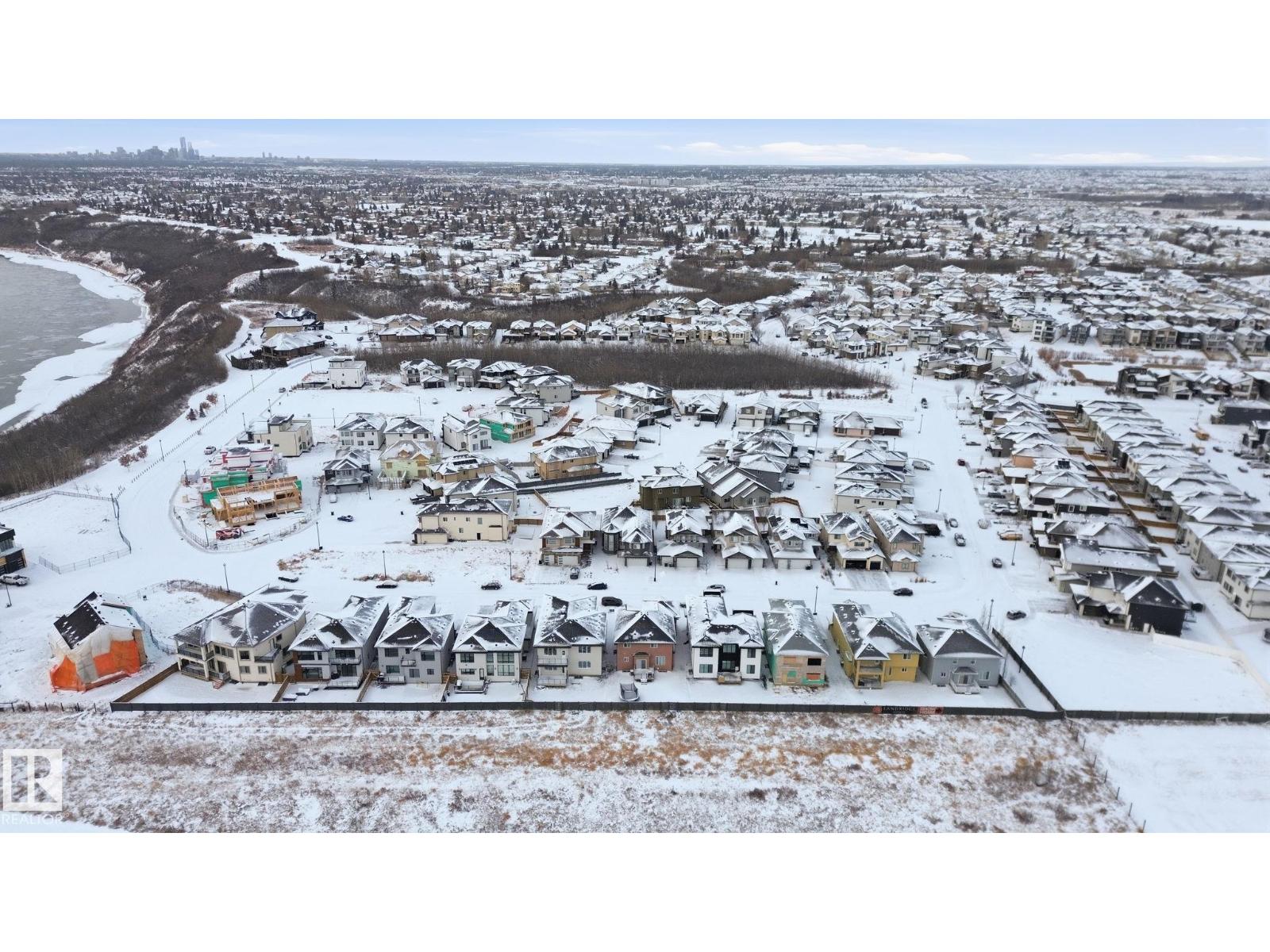 647 FRASER VISTA VS NW, Edmonton