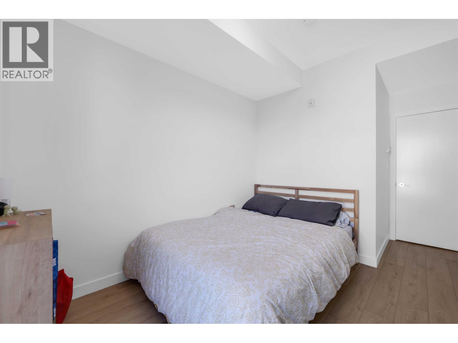 607 1365 VICTORIA STREET, Squamish