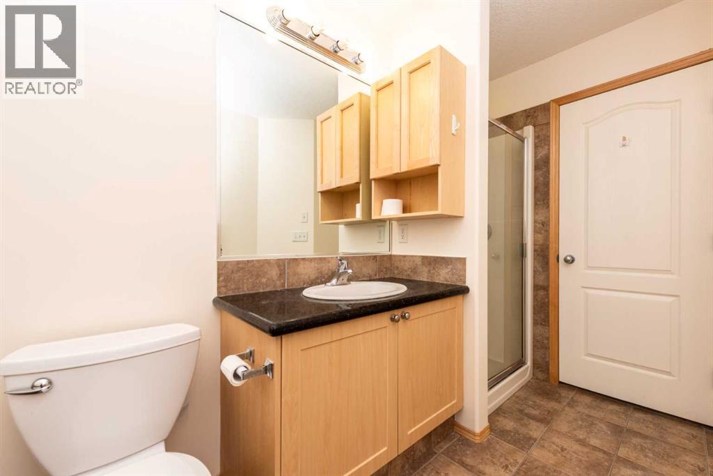 Single Family House for Sale in  Royal Birkdale Crescent NW Royal Oak Calgary 