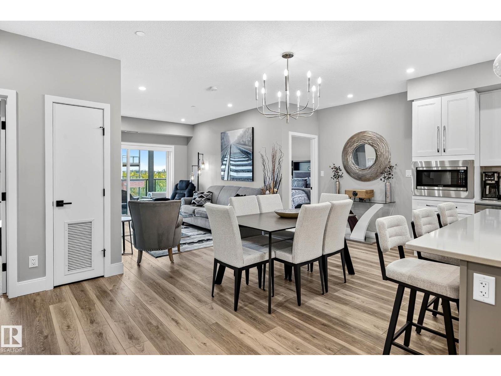 #303 7463 MAY CM NW, Edmonton