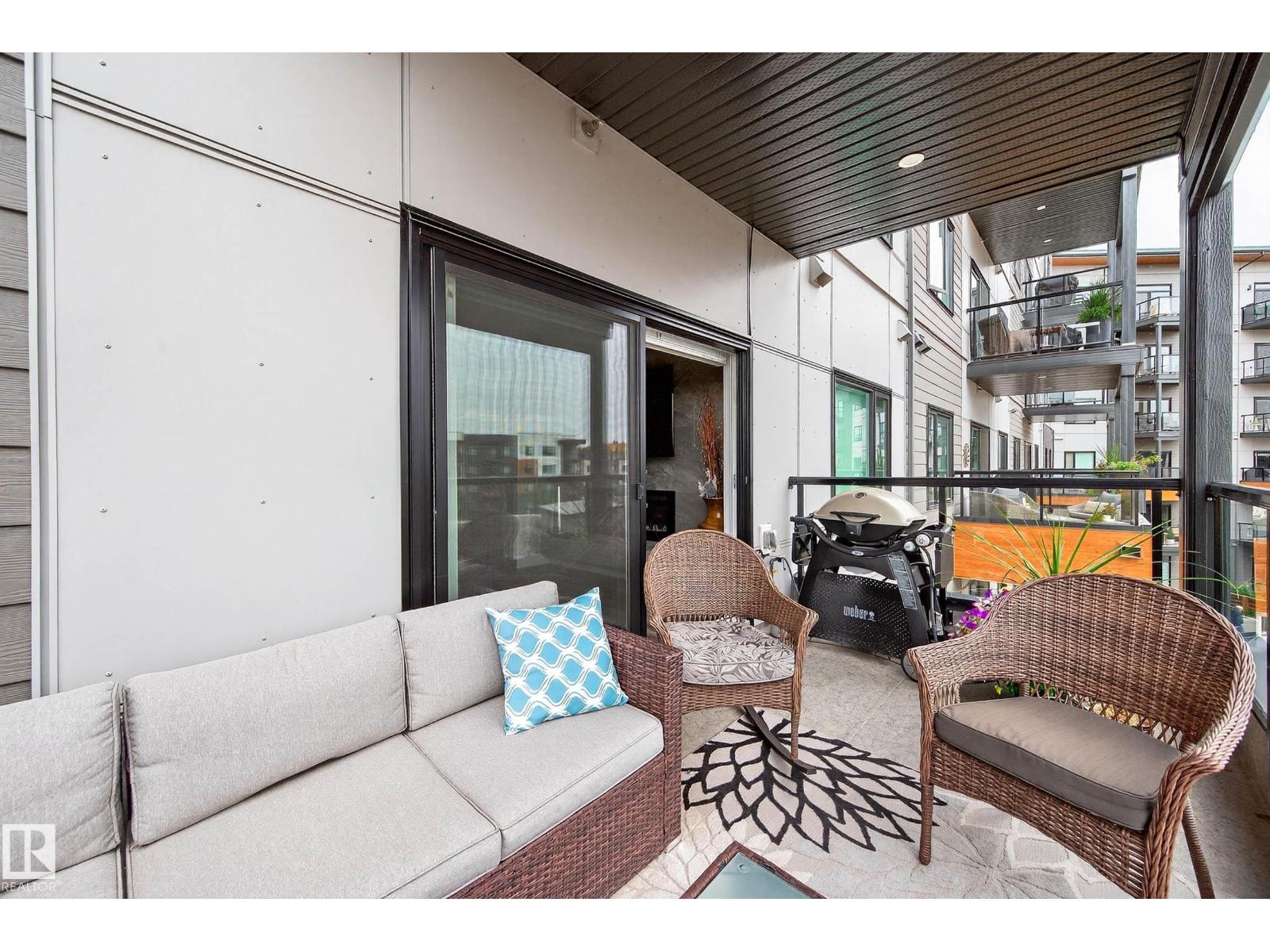 #303 7463 MAY CM NW, Edmonton