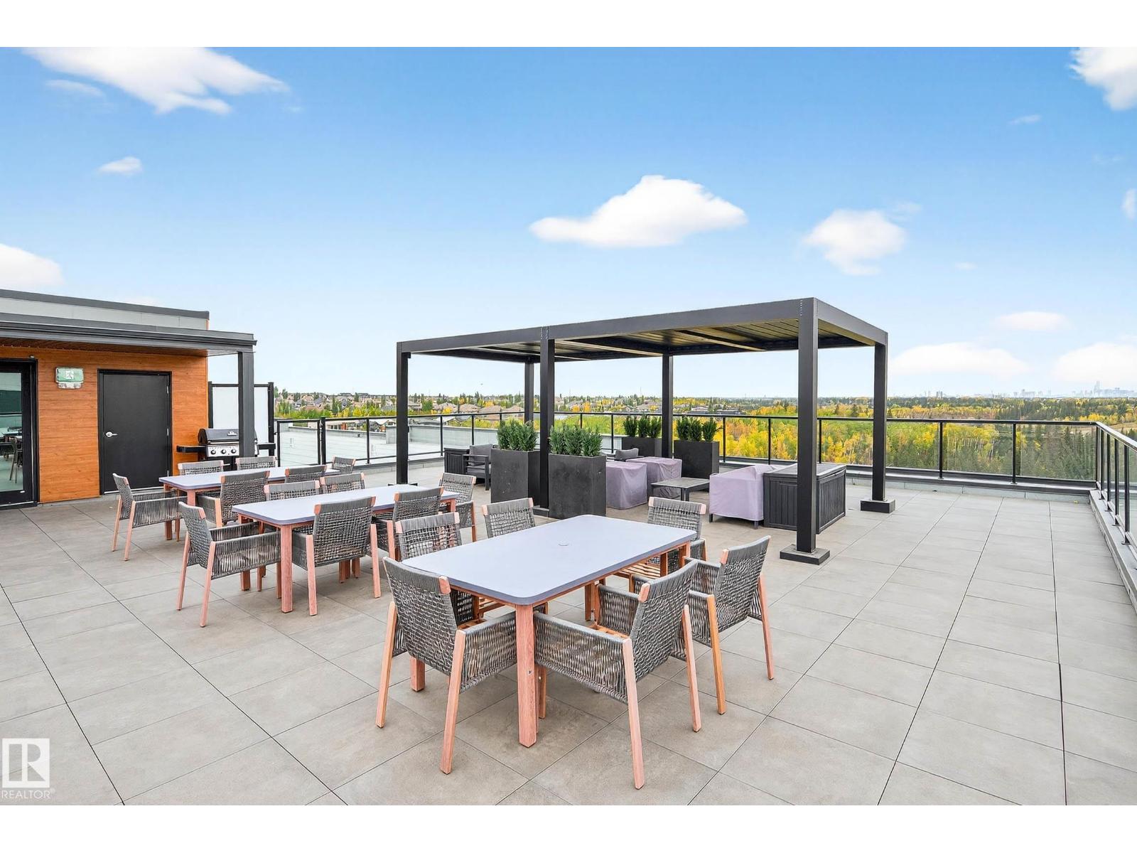 #303 7463 MAY CM NW, Edmonton