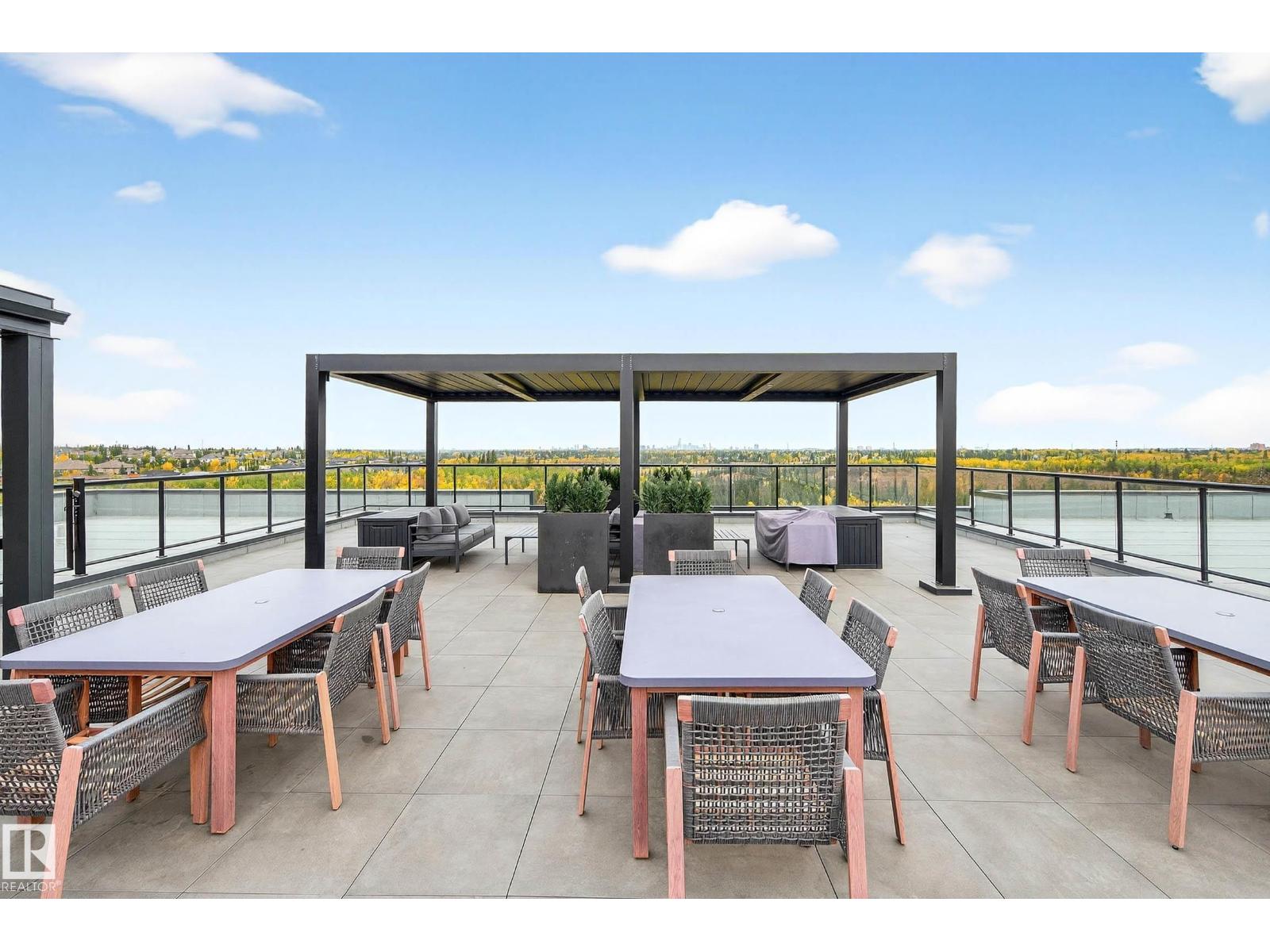 #303 7463 MAY CM NW, Edmonton