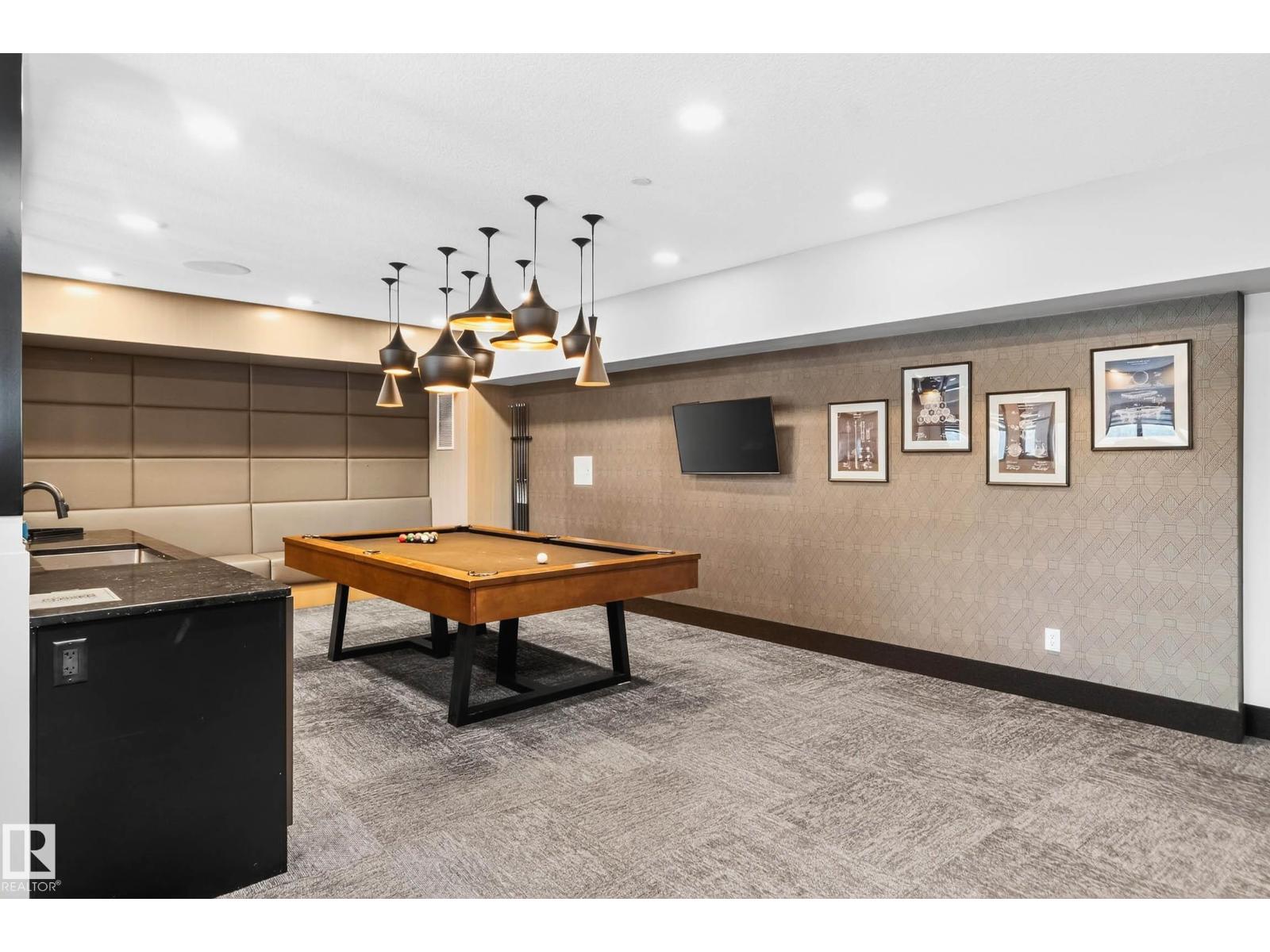 #303 7463 MAY CM NW, Edmonton