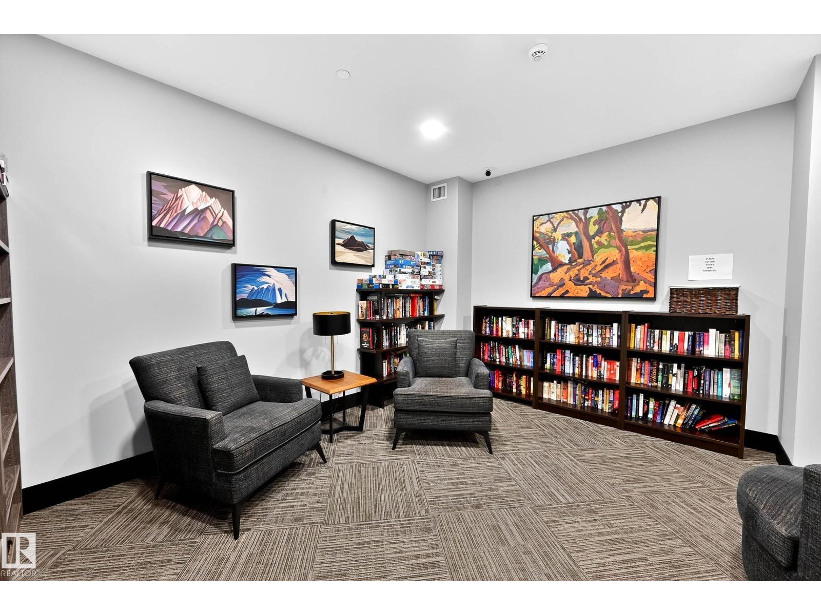 #303 7463 MAY CM NW, Edmonton