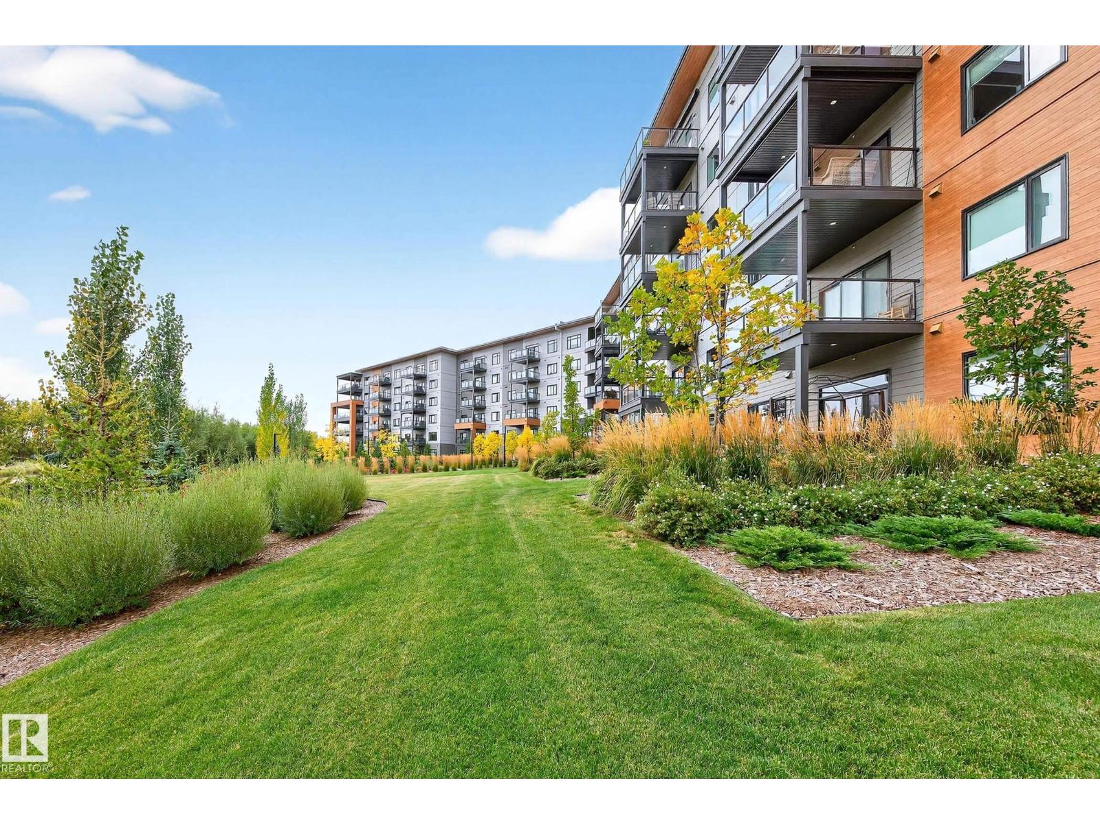 #303 7463 MAY CM NW, Edmonton