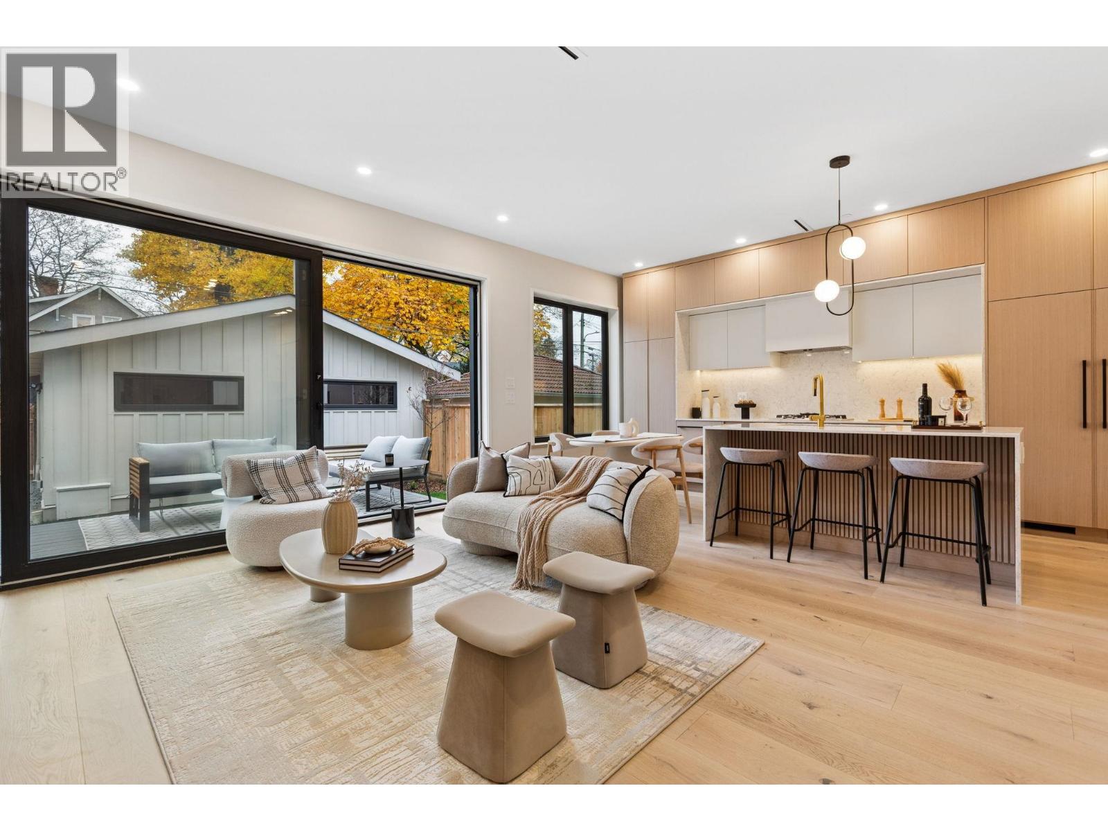 2 448 W 20TH AVENUE, Vancouver