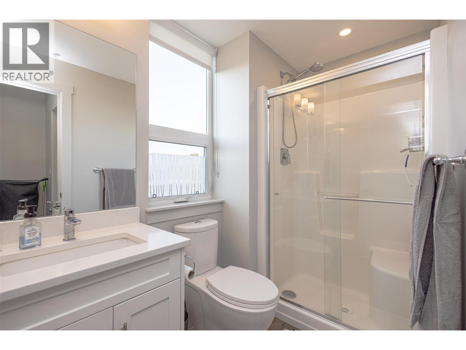 306 3630 Mission Springs Drive, Kelowna