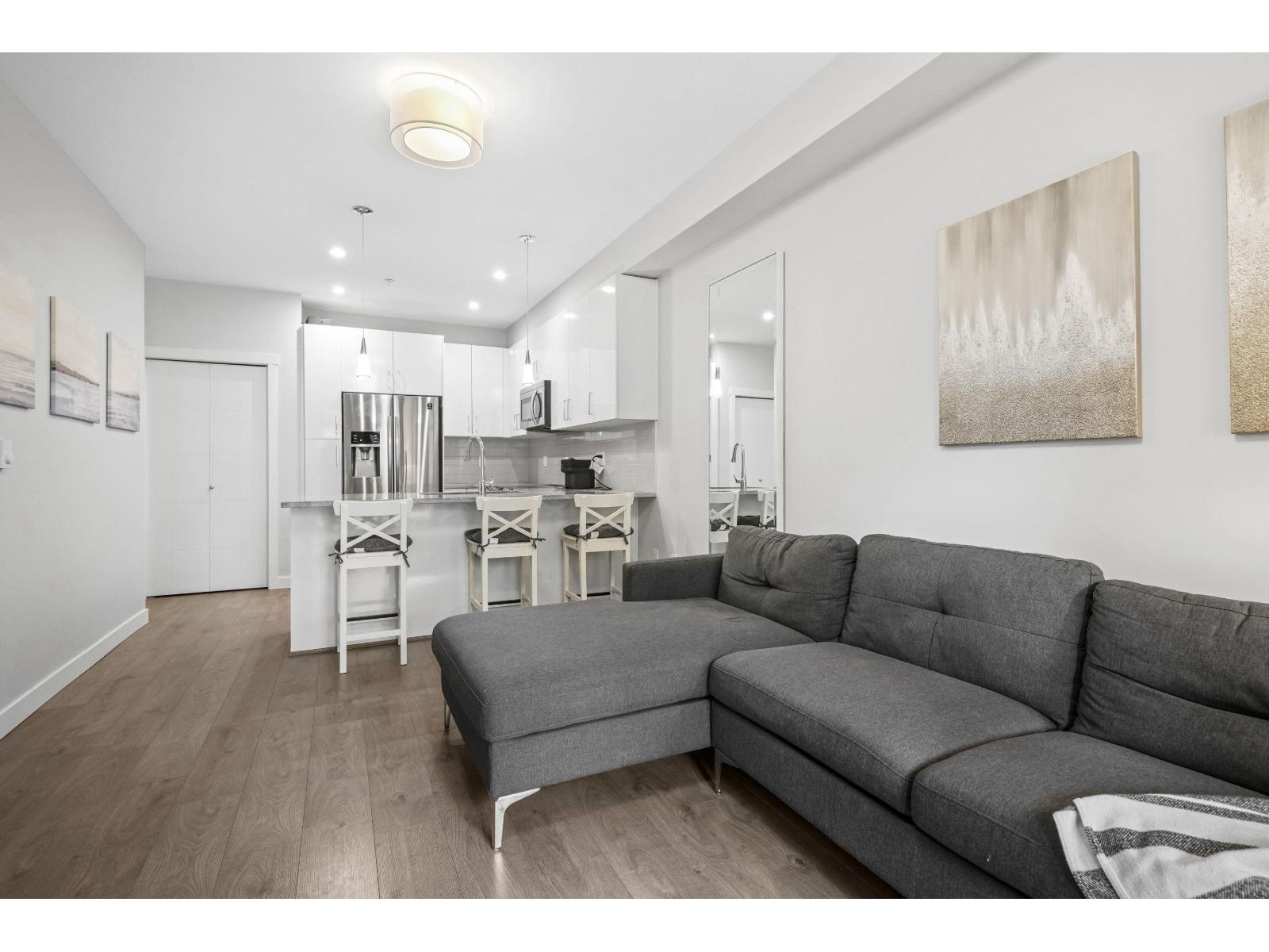 206 45562 AIRPORT Road - photo 2