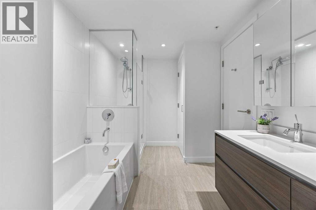 Single Family House Multi-level for Sale in    Street SW Beltline Calgary 