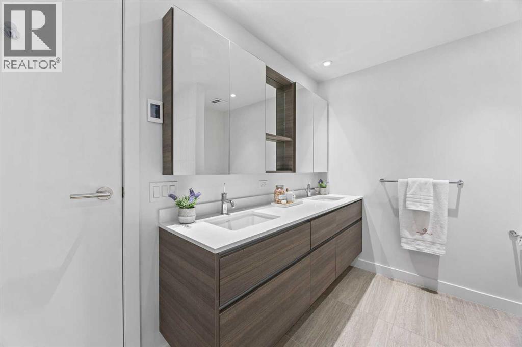 Single Family House Multi-level for Sale in    Street SW Beltline Calgary 