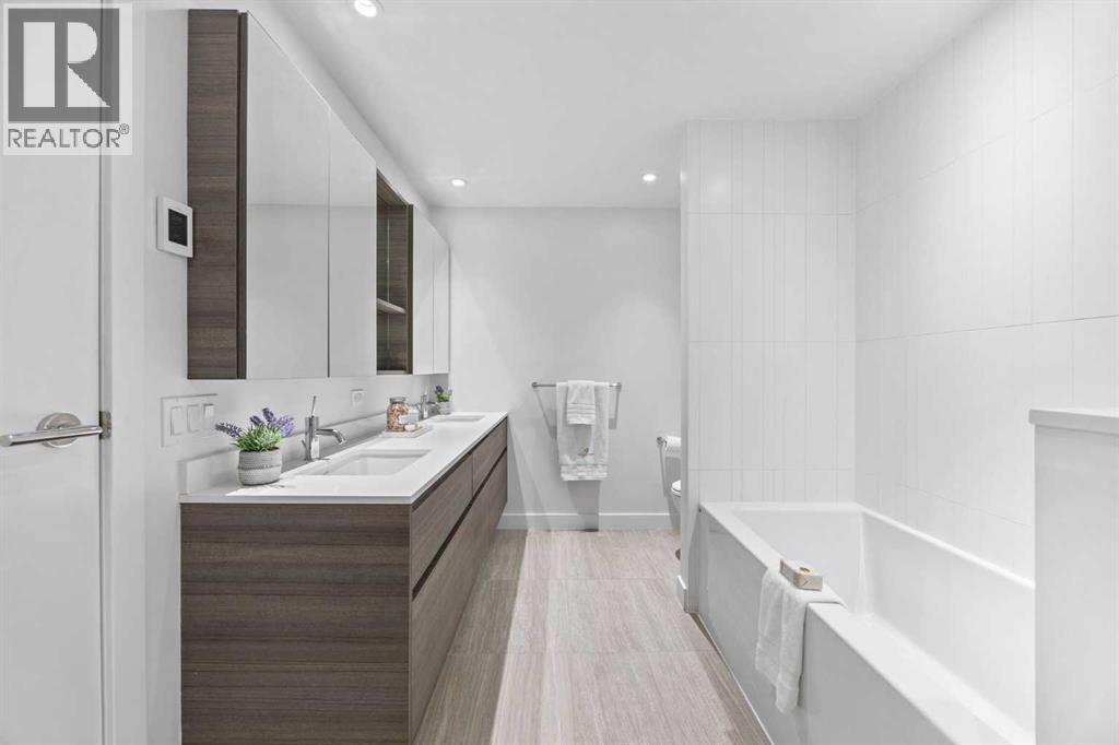 Single Family House Multi-level for Sale in    Street SW Beltline Calgary 