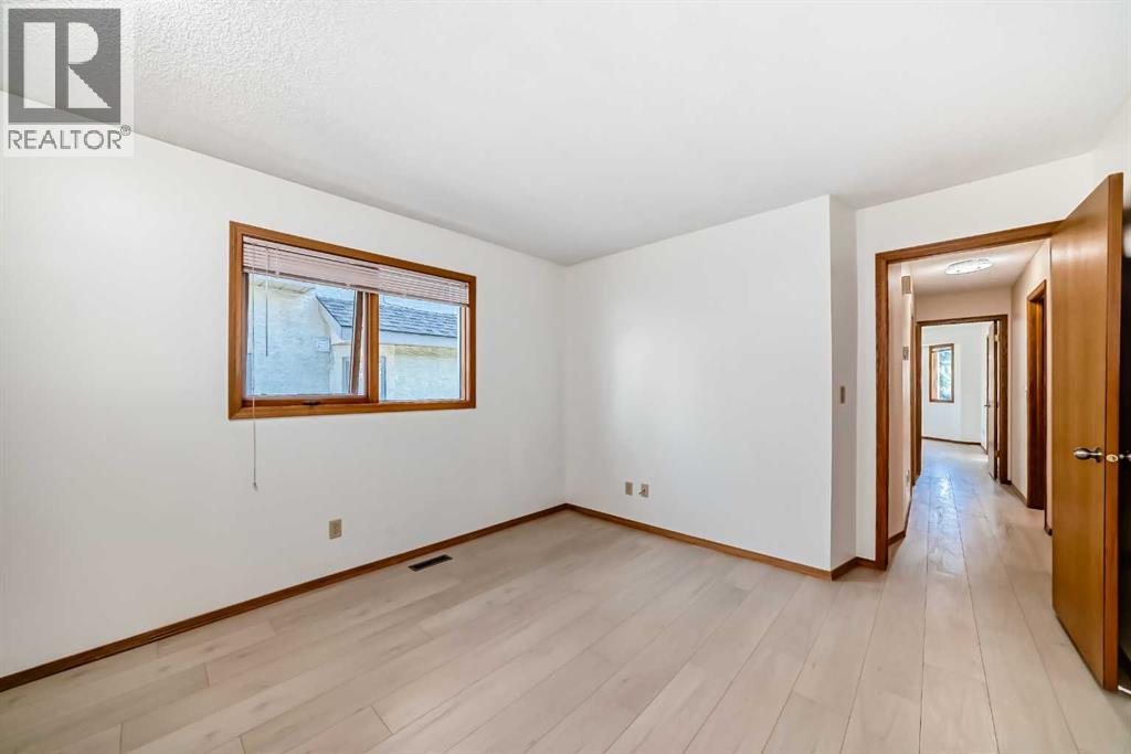 Single Family House Bungalow for Sale in  SHAWINIGAN Drive SW Shawnessy Calgary 