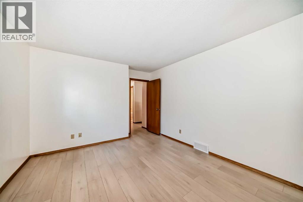 Single Family House Bungalow for Sale in  SHAWINIGAN Drive SW Shawnessy Calgary 