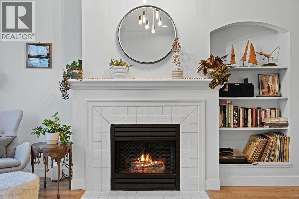 14 221 ASH STREET, New Westminster