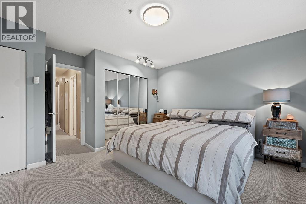 14 221 ASH STREET, New Westminster