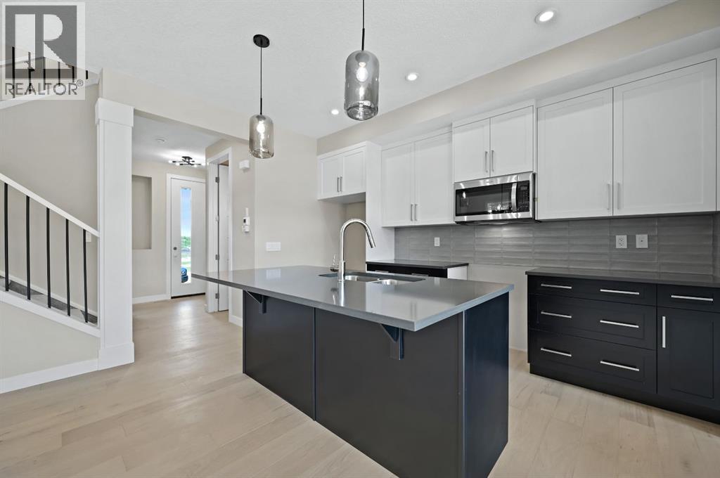 21 Sora Gate SE, Calgary, Alberta