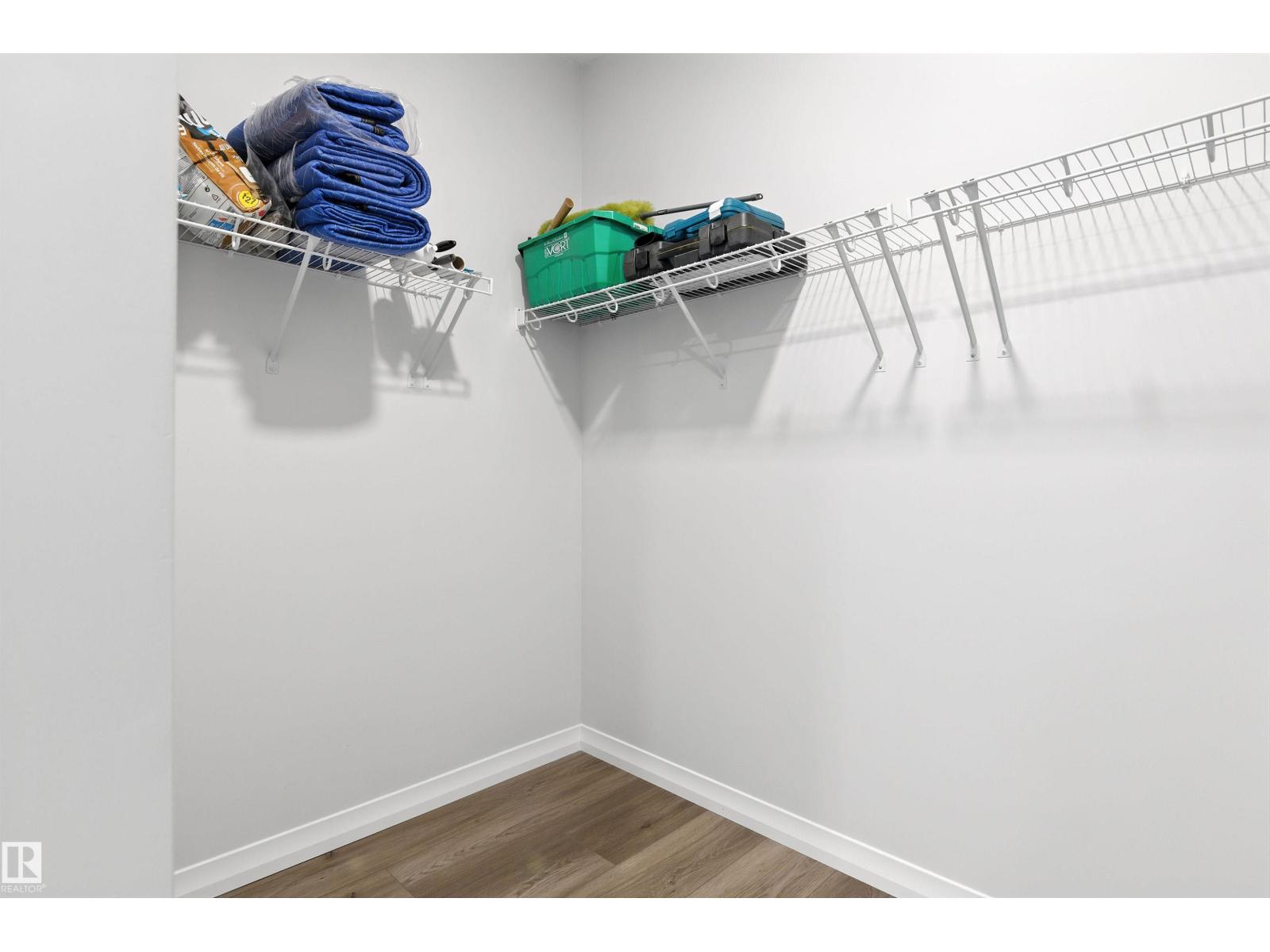 2520 206 St NW, Edmonton