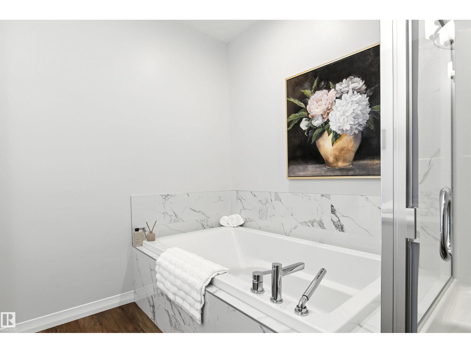 2520 206 St NW, Edmonton