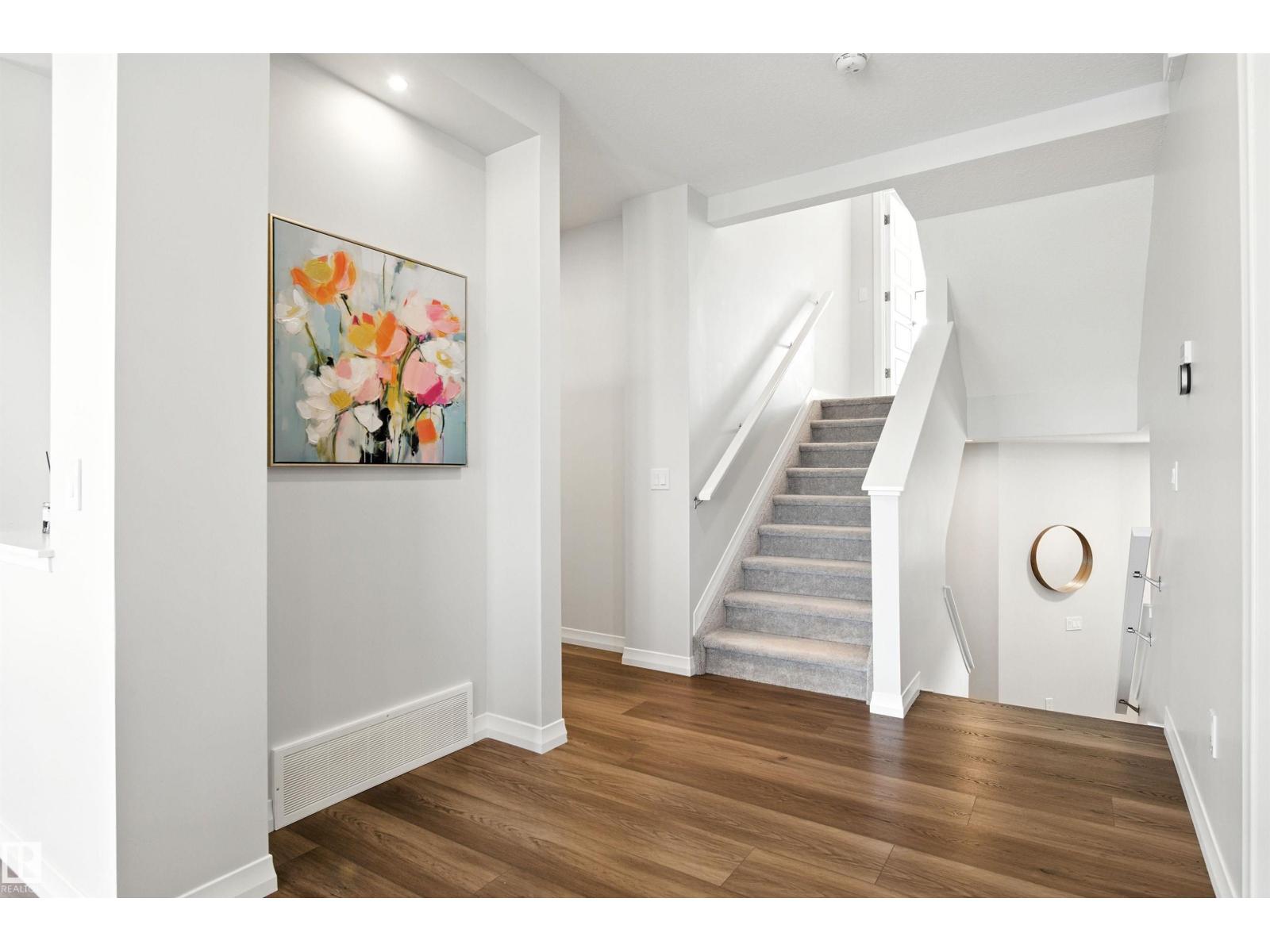 2520 206 St NW, Edmonton