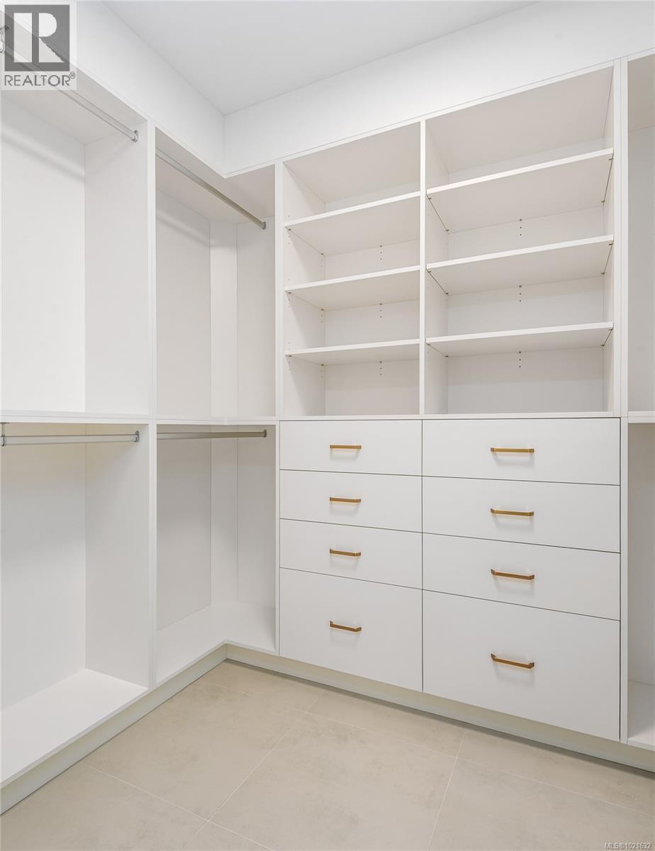 1756 Crown Isle Blvd, Courtenay