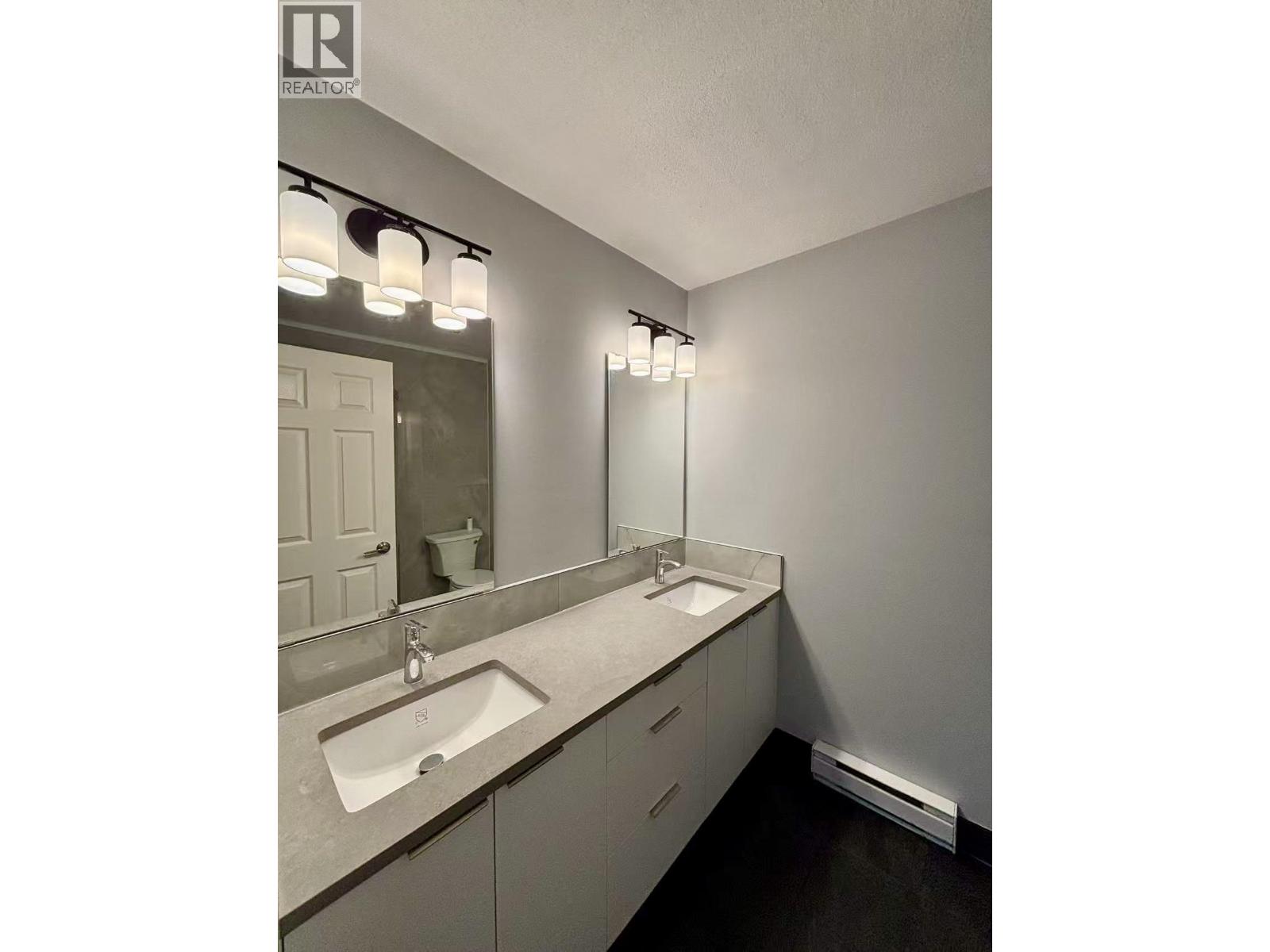 #58-12500 MCNEELY Drive, Richmond