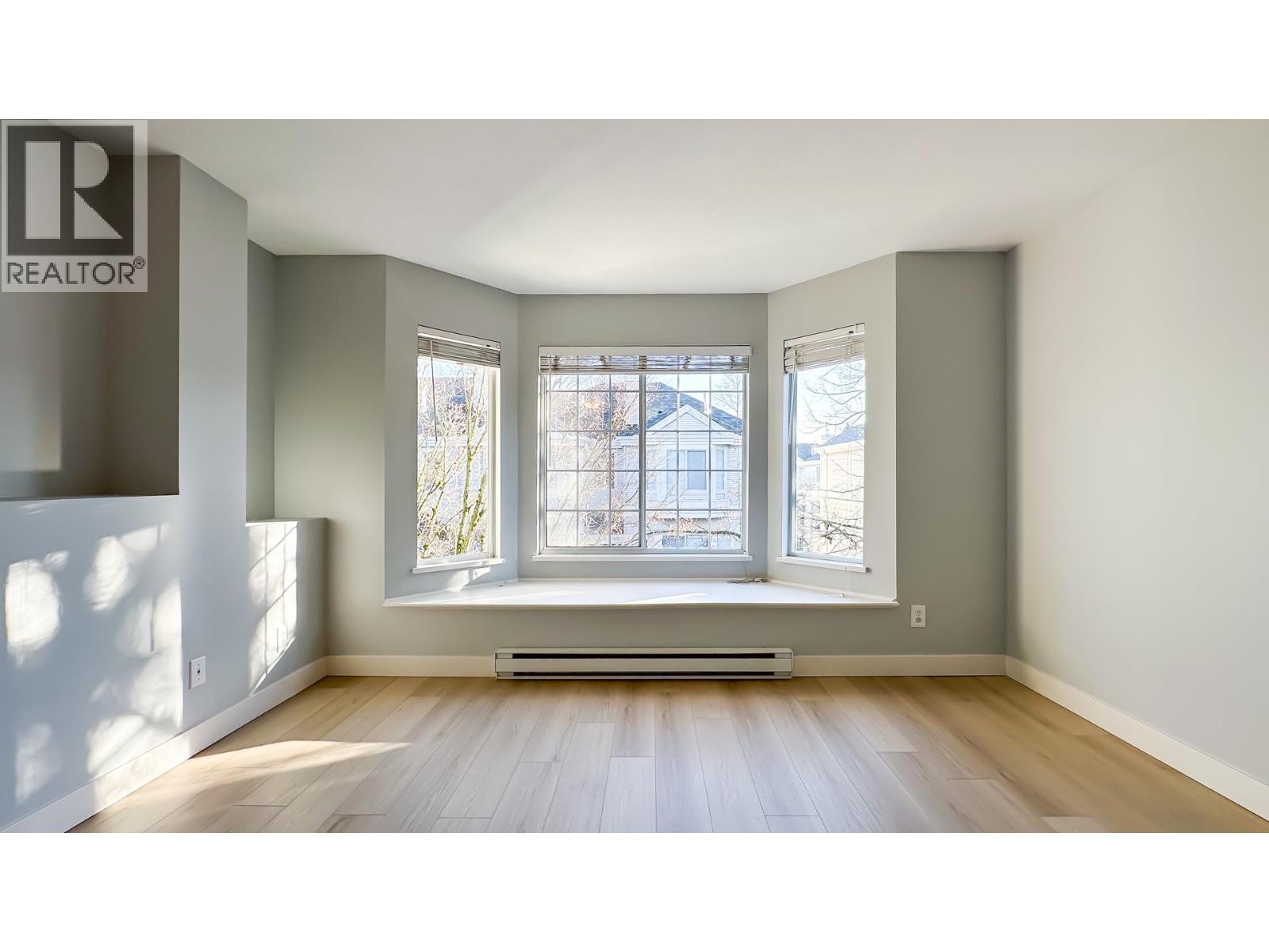 #58-12500 MCNEELY Drive, Richmond