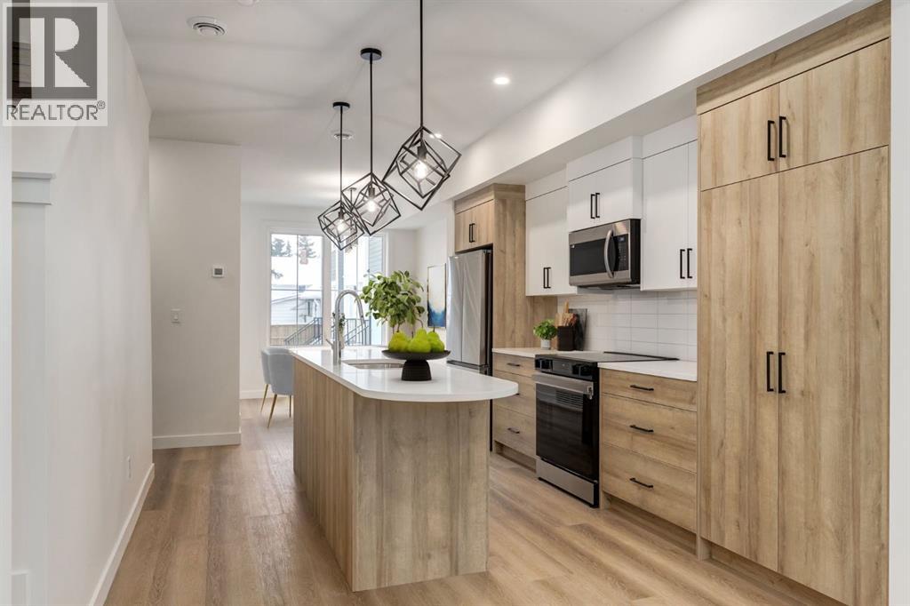 Multi-family House for Sale in   Avenue NW Hillhurst Calgary 