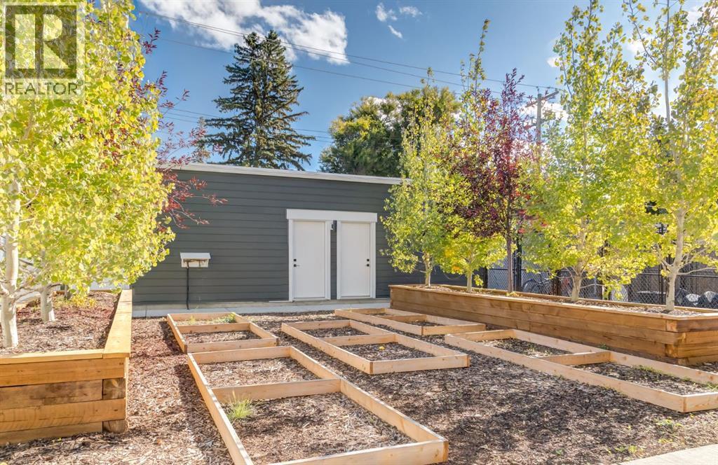 Multi-family House for Sale in   Avenue NW Hillhurst Calgary 