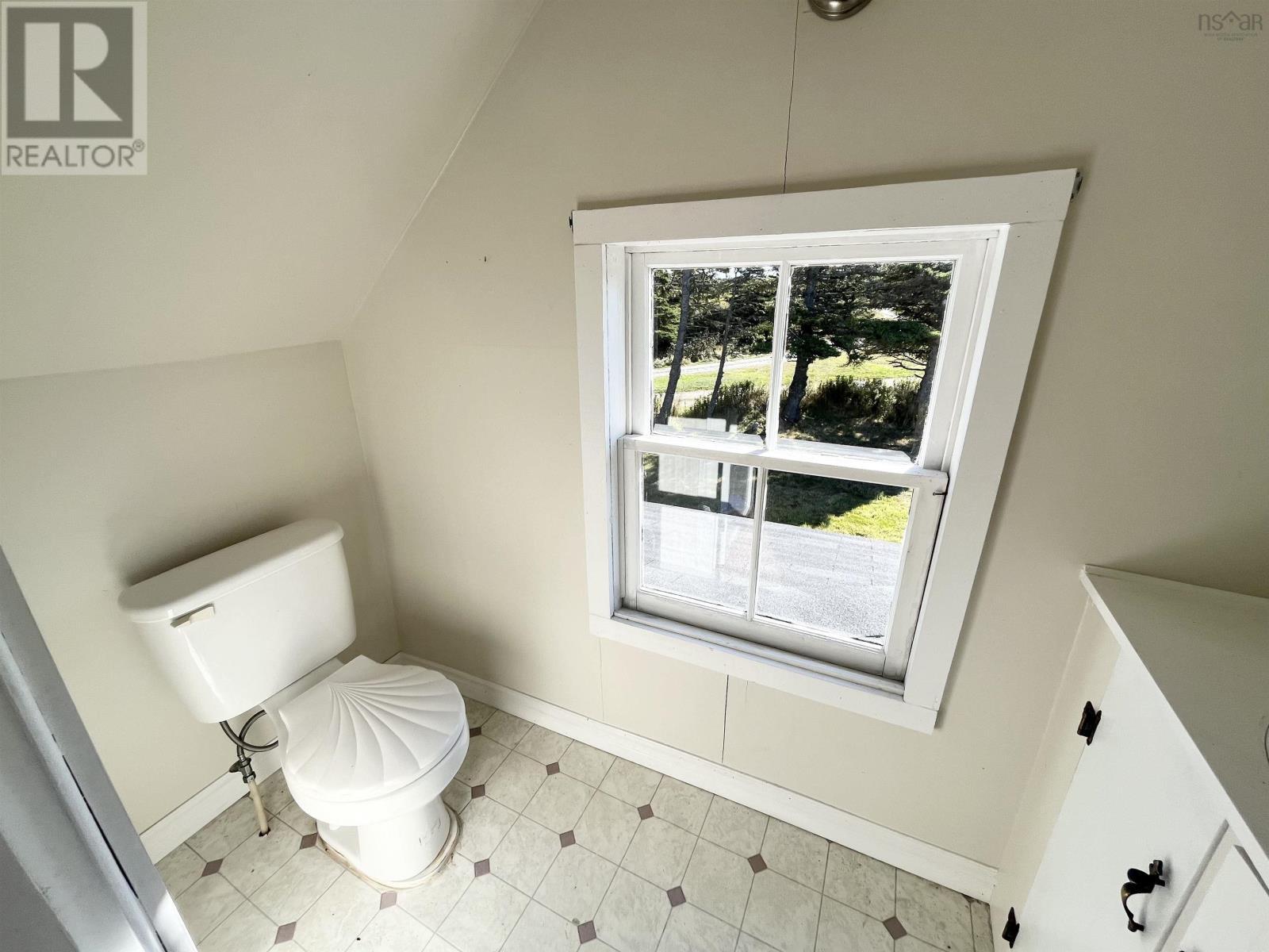 Property 27 of 46 of 2059 Highway 330