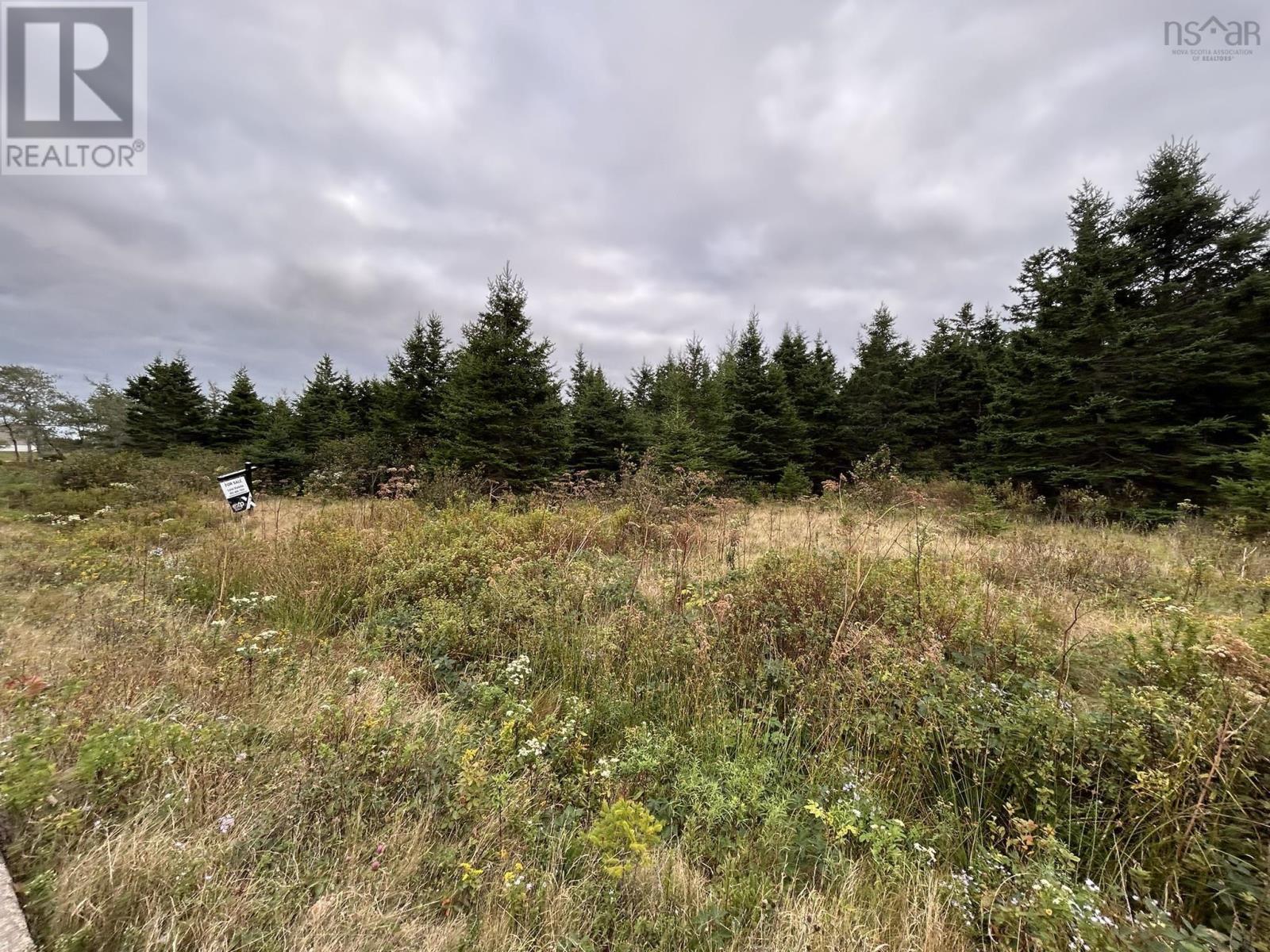 Property 6 of 23 of Highway 16