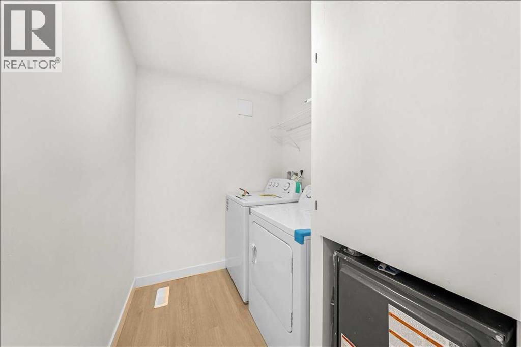 Single Family House Mobile Home for Sale in  Erin woods Circle SE Erin Woods Calgary 