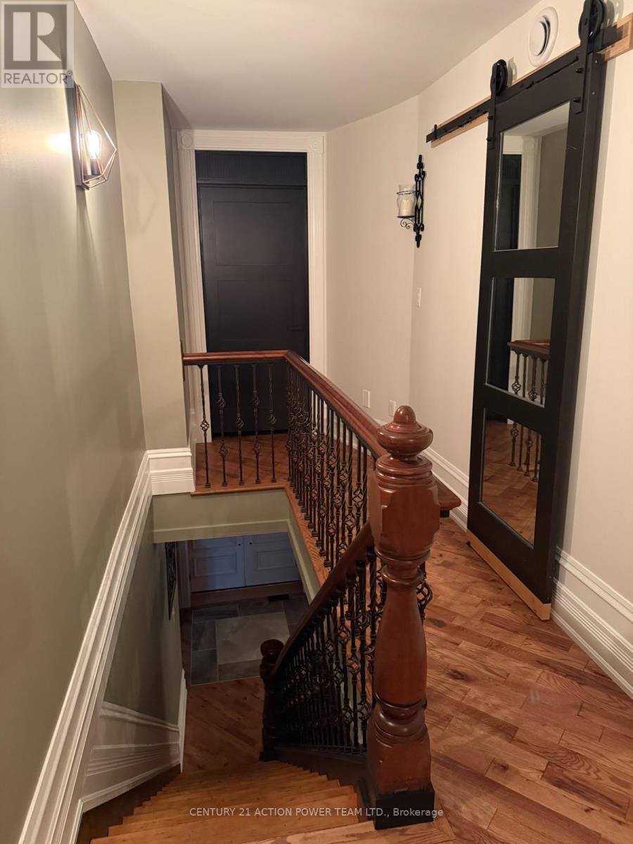 1674 LANDRY ROAD - 26