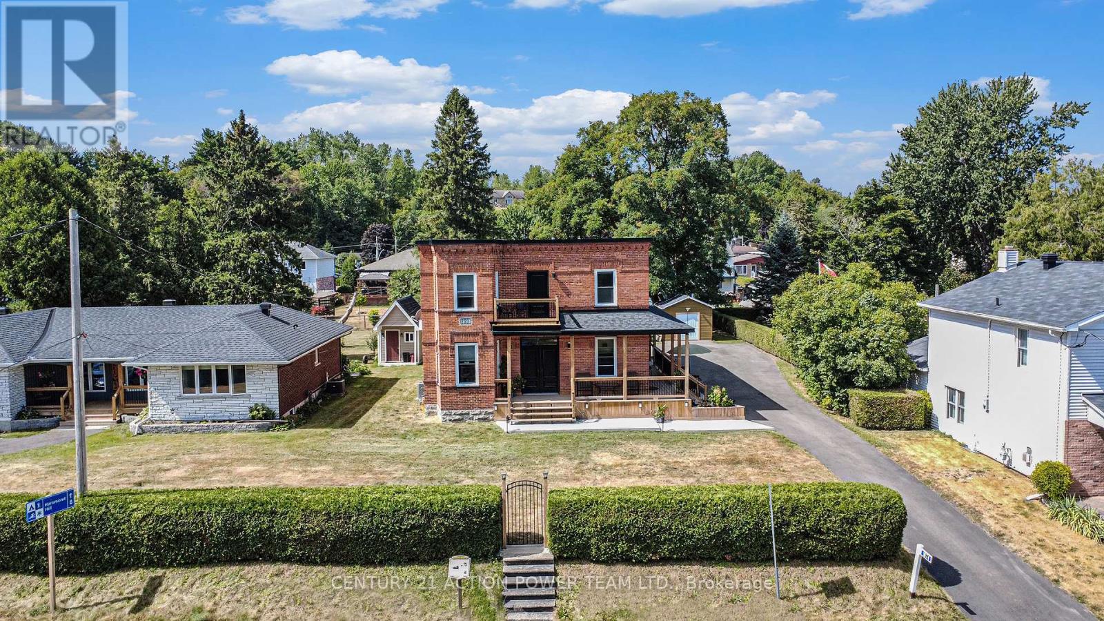 1674 LANDRY ROAD - 30