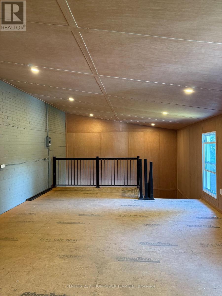 1674 LANDRY ROAD - 31