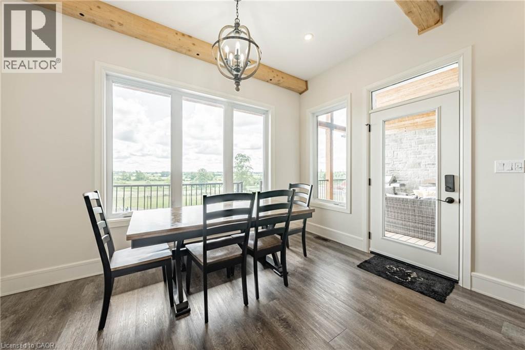 4 MIDDLEPORT Road - 9