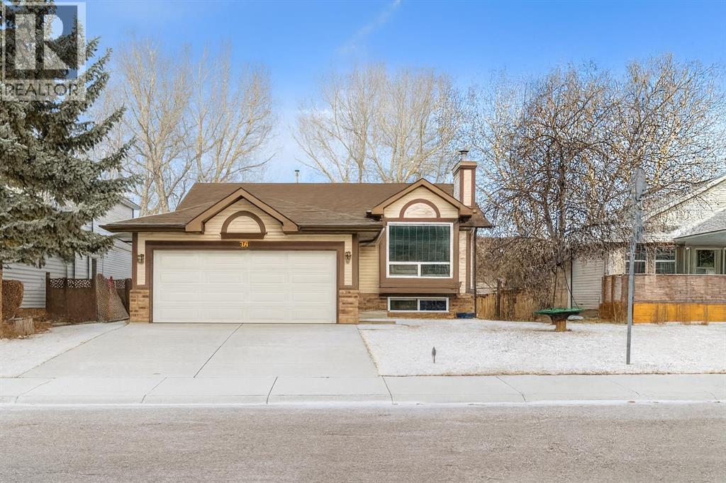 36 Riverview Drive, Cochrane