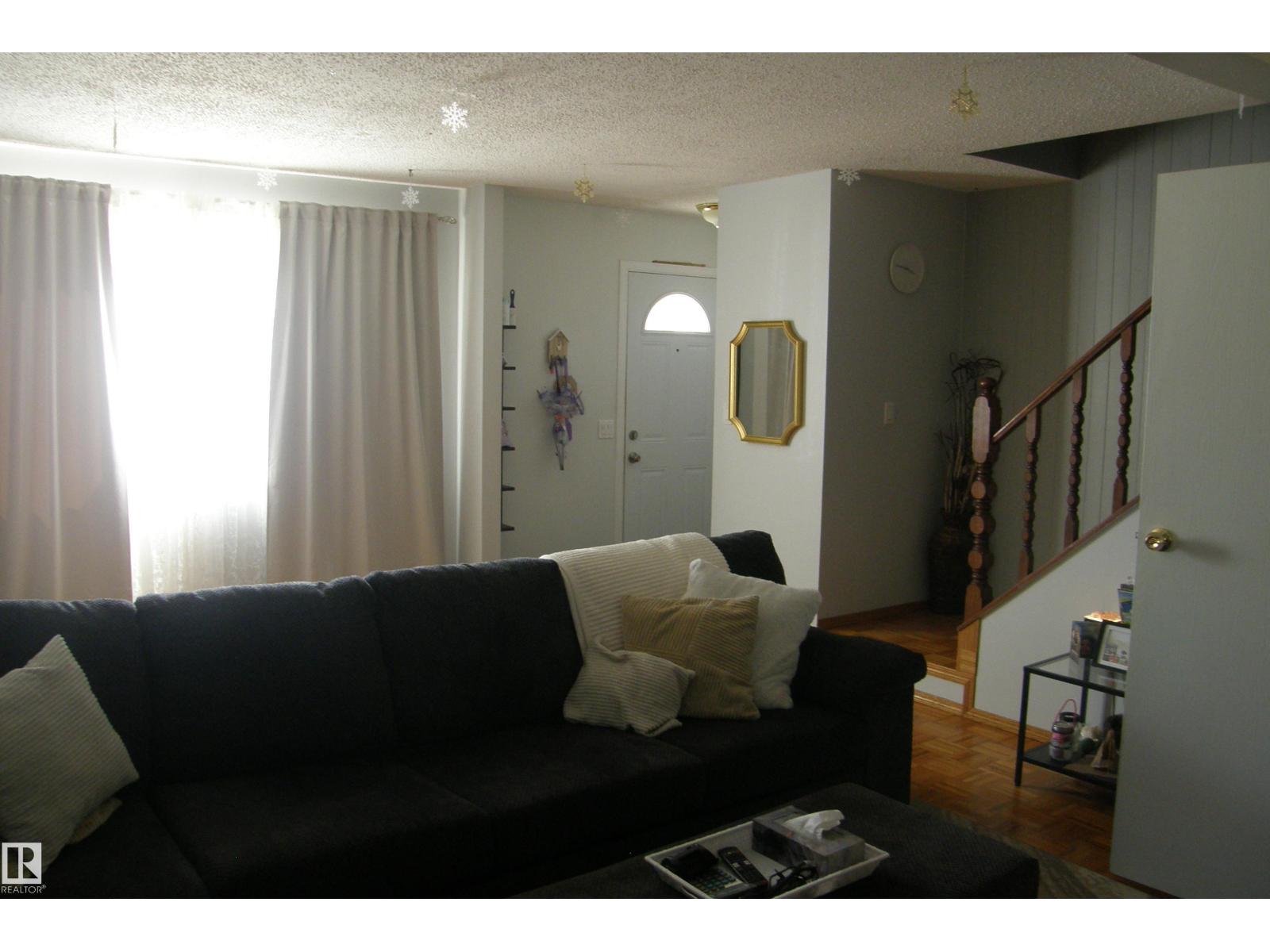 14619 55 ST NW, Edmonton