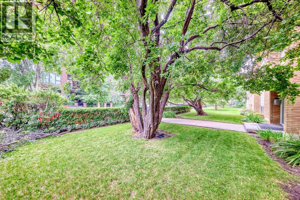 Single Family House for Sale in    Avenue SW Mission Calgary 