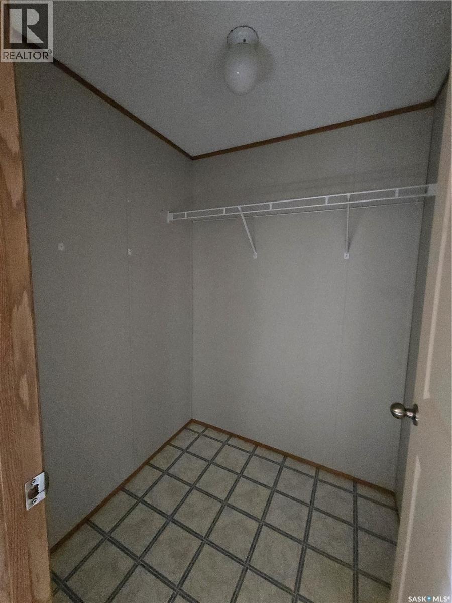 Single Family House Mobile Home for Sale in  Prairie Sun COURT Swift Current 