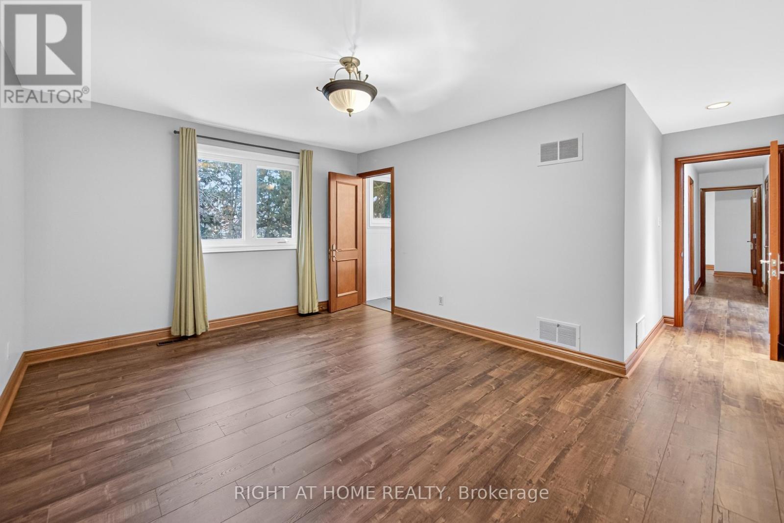 20 PINE RIDGE LANE - 30