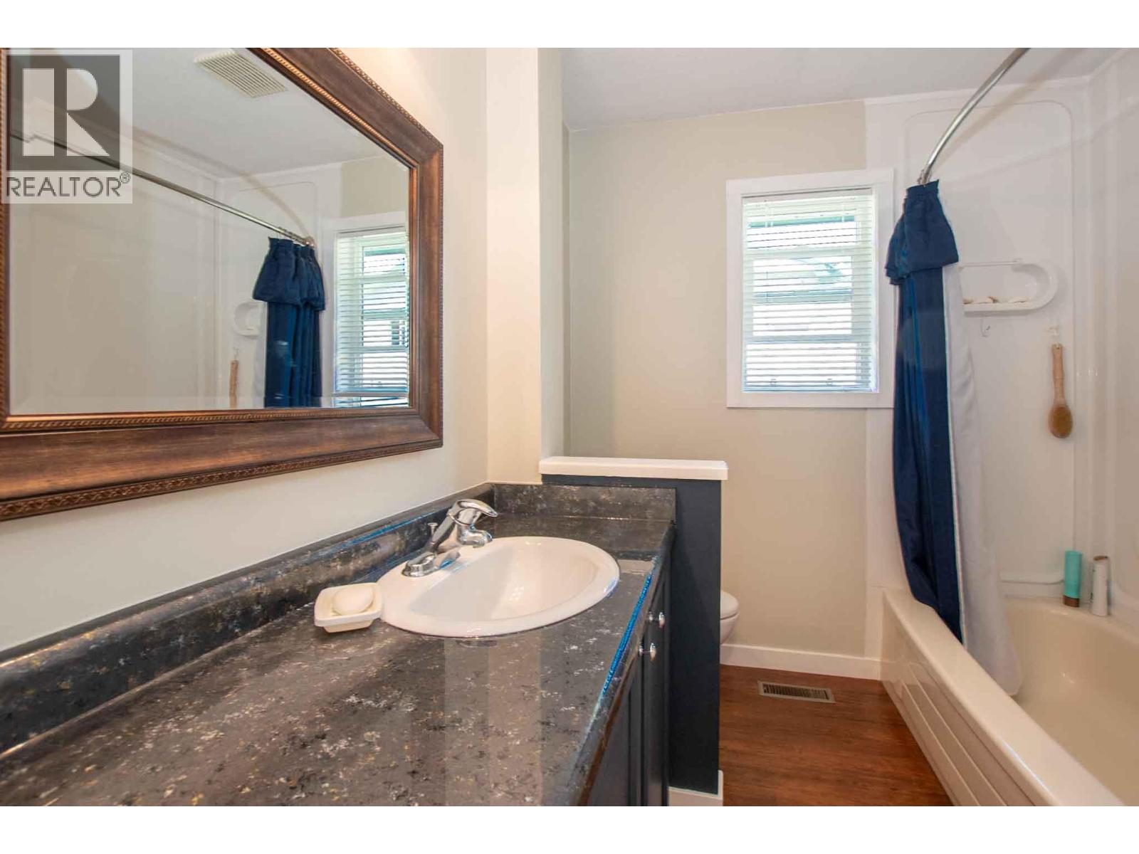 3022 Loon Lake Road, Loon Lake