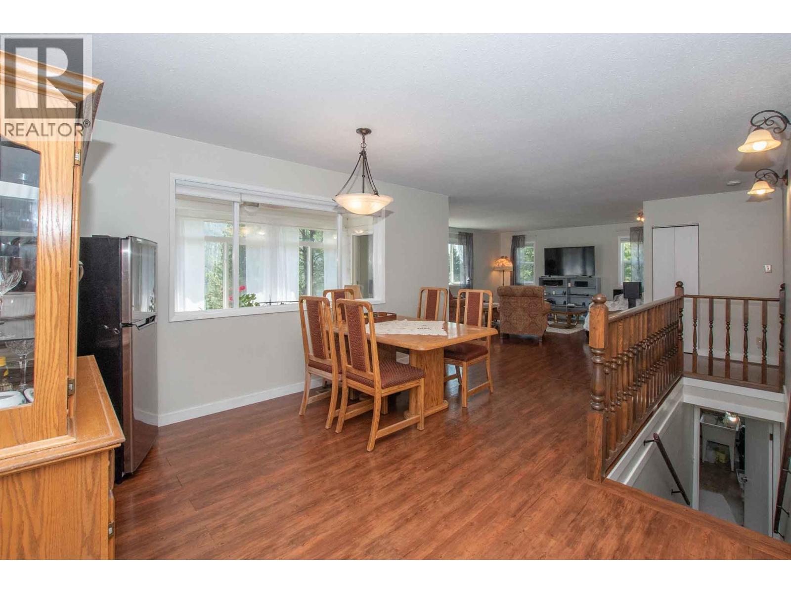 3022 Loon Lake Road, Loon Lake