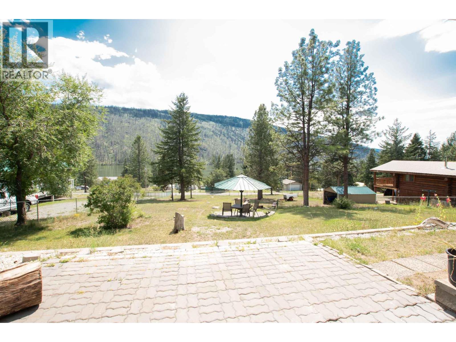 3022 Loon Lake Road, Loon Lake