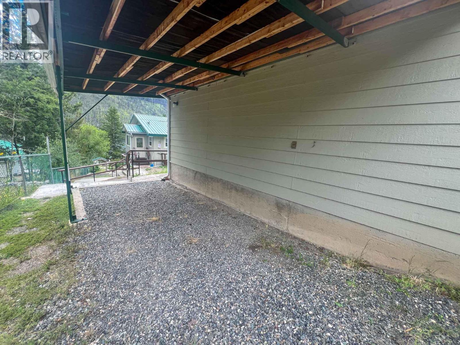 3022 Loon Lake Road, Loon Lake